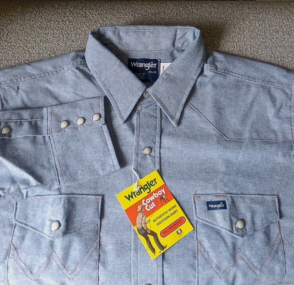 Vintage Wrangler Cowboy Cut Shirt Mens 17.5 - 35 Chambray Pearl Snap Made In USA