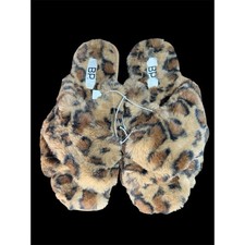BP Leopard Luxe Fuzzy Slippers   New with Tags, Size Medium