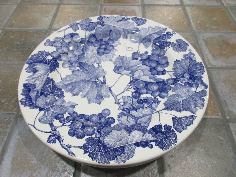 QUADRIFOGLIO 10¼" Dinner Plates Blue White Grapes Grapevine (3) Made in Italy