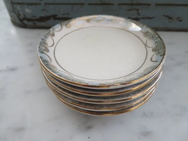 5 Vintage Crazed Ironstone Porcelain BUTTER PATS White with Faded Blue Crazing
