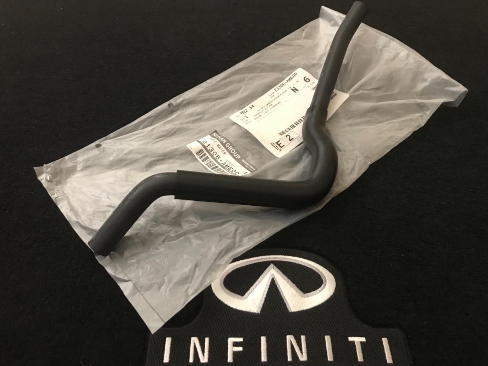 NEW OEM NISSAN INFINITI Oil Cooler Water Hose 21306AM600 G35 M35 350Z FX35 RWD eBay
