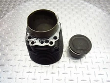 2004 04-14 Yamaha XV1700 Road Star Silverado Rear Cylinder Barrel Jug Piston