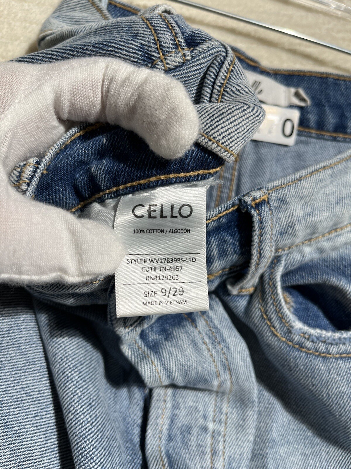 Cello Women Jeans 9 High Rise Straight Cut Stretch Sk… Gem