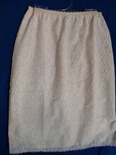 ROGERS SMALL AVERAGE 100 NYLON TRICOT FLORAL CREAMY HALF SLIP VINTAGE