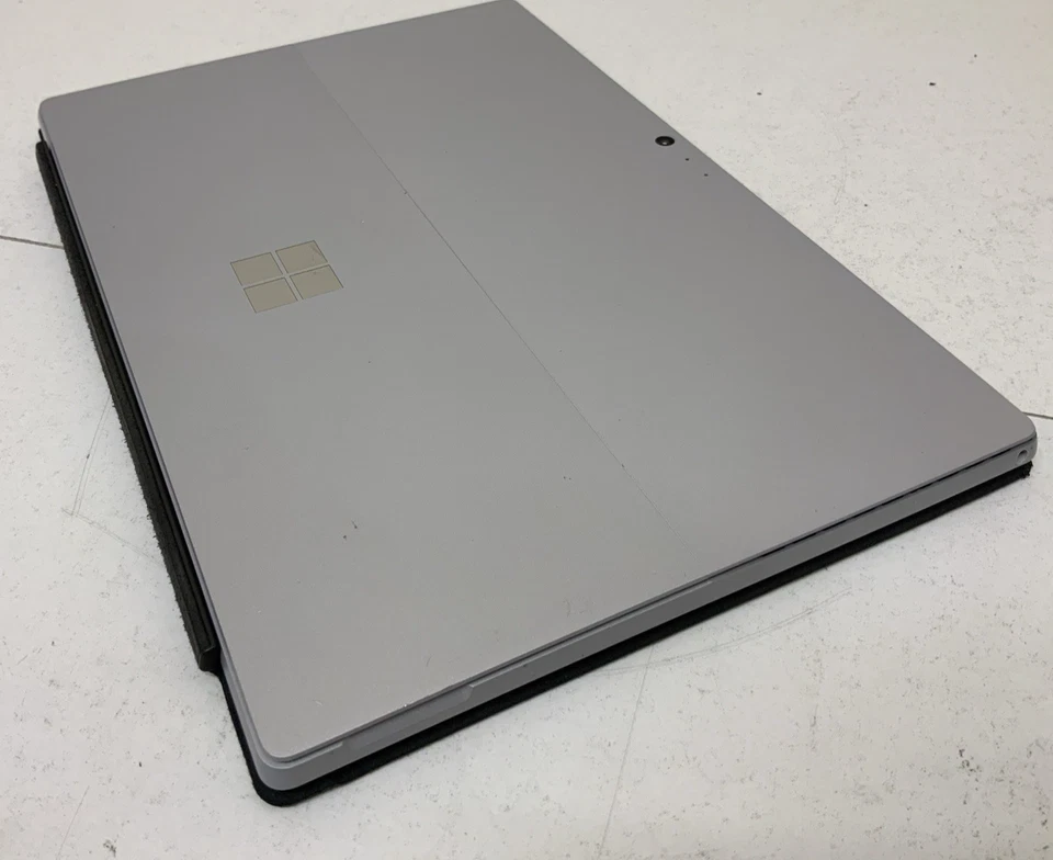 Microsoft Surface Pro 4 1724 WIN 11 PRO Core m3-6Y30 4GB 128GB SSD/Touch Issue - Image 4 of 4