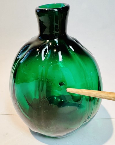 Set 2 VINTAGE BLOWN GLASS Green HEAVY ROUND RIBBED Melon BOTTLE Vase AS IS - Picture 6 of 11