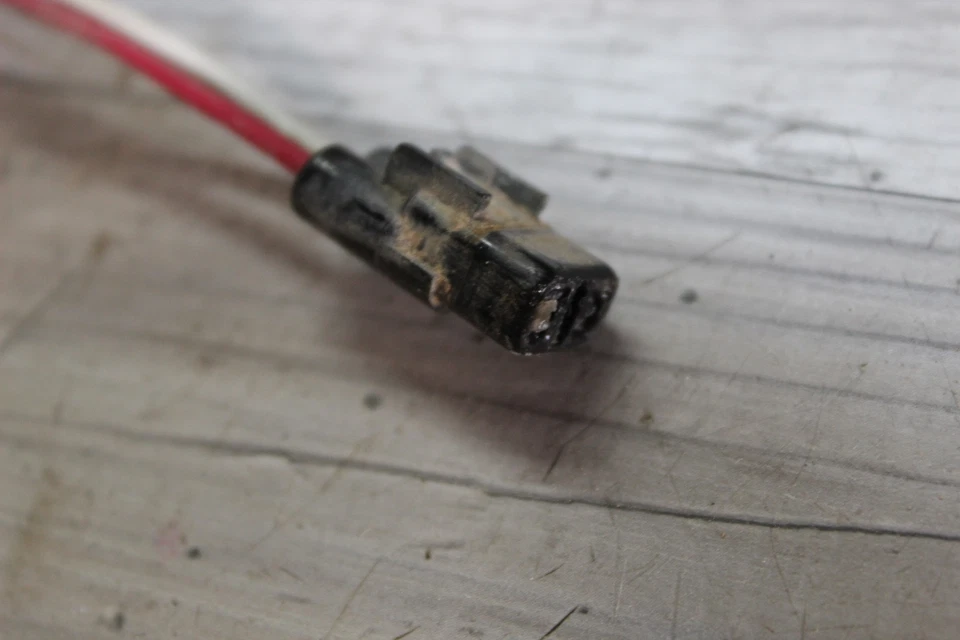 Arctic Cat 550 2009 4x4 TRV interruptor automático del acelerador del pulgar con cable interruptor 4x4 Foto 3 de 4