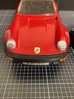 Taiyo R/C Porsche 911 Style Red RC Car w/ Remote Control Vintage