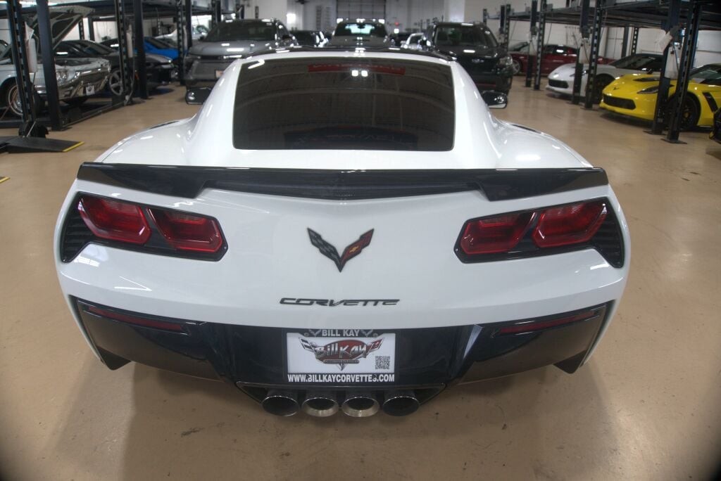 2016 Arctic White Chevrolet Corvette   | C7 Corvette Photo 4
