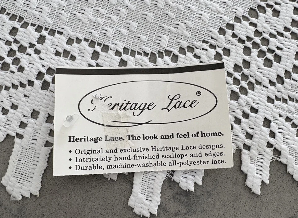 Vintage Heritage Lace 14” X 30” Santa Claus & Reindeer Christmas Table Runner - Image 3 of 4