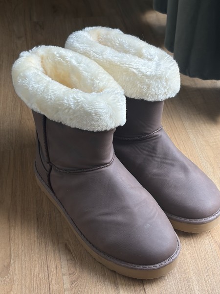 UGG Australia Womens Brown Mid Calf Slip On Round Toe Boots Fur Trim