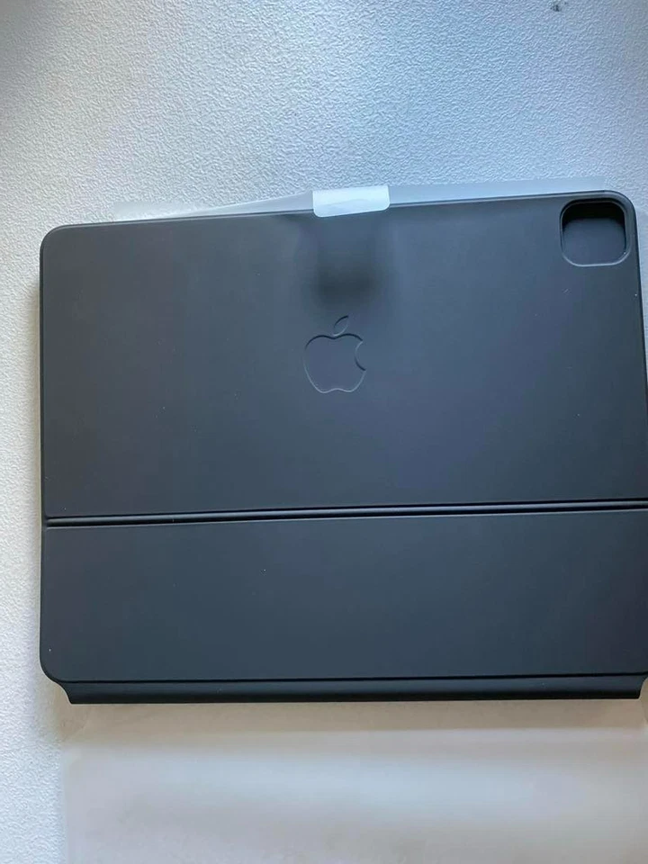 Apple Magic Keyboard for iPad Air 13-inch (M2) - Black - See Description - Image 4 of 4