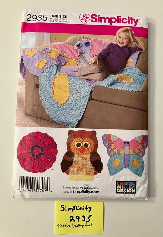 Simplicity 2935 Butterfly, Flower, Owl Rag Quilts, Uncut