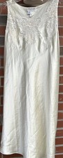 Vintage Natori Lingerie Lace Trim Nightgown Pale Lemon Yellow Sz M
