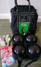 Size 0 Set 4 Thomas Taylor Lignoid Lawn Bowls With Carrier & Holdall & Booklet