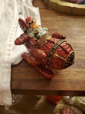 Old World Santa Figure In Plane/Sleigh Wish U Merry CHRISTMAS World Bazzar