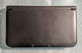 Nintendo 3DS XL Black SPR-001 W/ Charger~Stylus & Game Tested Works No Sd Card