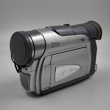 JVC Gr-d30 E 700x Digitale Telecamera Videocamera Usato Funzionante