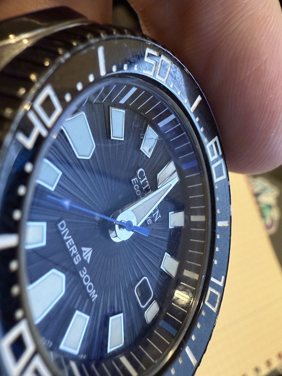 Citizen Men's Divers Eco Drive 300m Watch E168-s070830 for sale