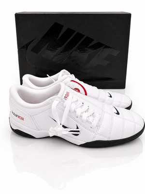 Paris Saint-Germain x Nike Total 90 3 SP White Midnight Navy Size 9.5 Men