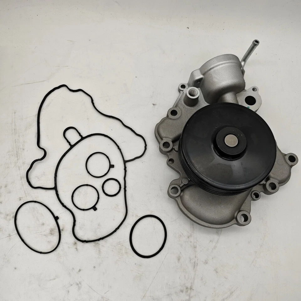 Water Pump For Jeep Grand Cherokee WK 3.0CRD 14-19 Ram 1500 Cummins 68211202AB - Imagem 4 de 4