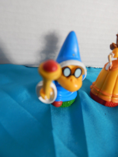 2009 Vintage Nintendo Super Matio Chess Bishop, Daisy & Magikoopa Toppers. - Picture 4 of 5