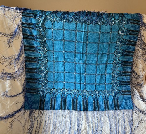 Vintage Blue Silk Shawl Wrap With Fringe - Picture 5 of 5