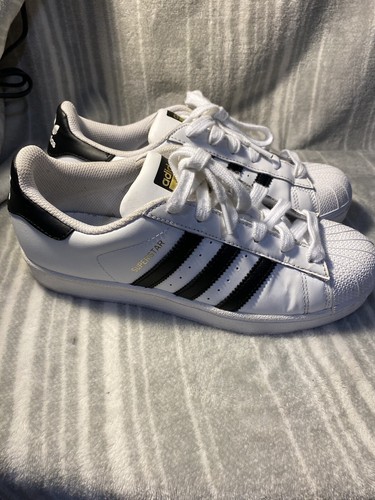 adidas shell toe size 6