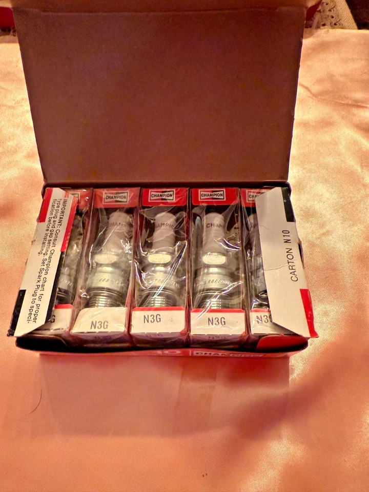 Champion Gold Palladium Spark Plugs N-35 Qty (10) - NEW PACKAGING - Image 2 of 2