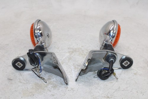 15-18 YAMAHA SR400 OEM FRONT LEFT RIGHT TURN SIGNALS LIGHT INDICATORS - Picture 5 of 8