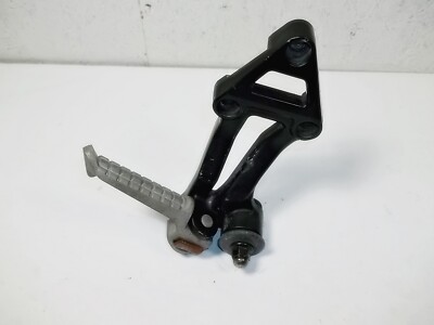 KAWASAKI 92 93 ZX1100 NINJA ZX11 RIGHT REAR FOOTREST & HOLDER