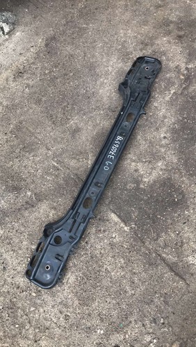 BMW 5 E60 2006 RHD Stoßstange hinten Mittelträger 7056343