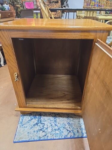 White Clad Ice Box Simmons Hardware End Table Chest Nightstand Oak - Picture 6 of 9