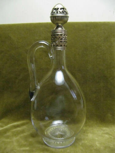 Liqueurs, vins du XXe siècle et récents en argent massif