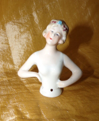 2.75'' GERMAN #6099 Porcelain HALF DOLL FLAPPER Elbows Away Blonde Hair AS IS