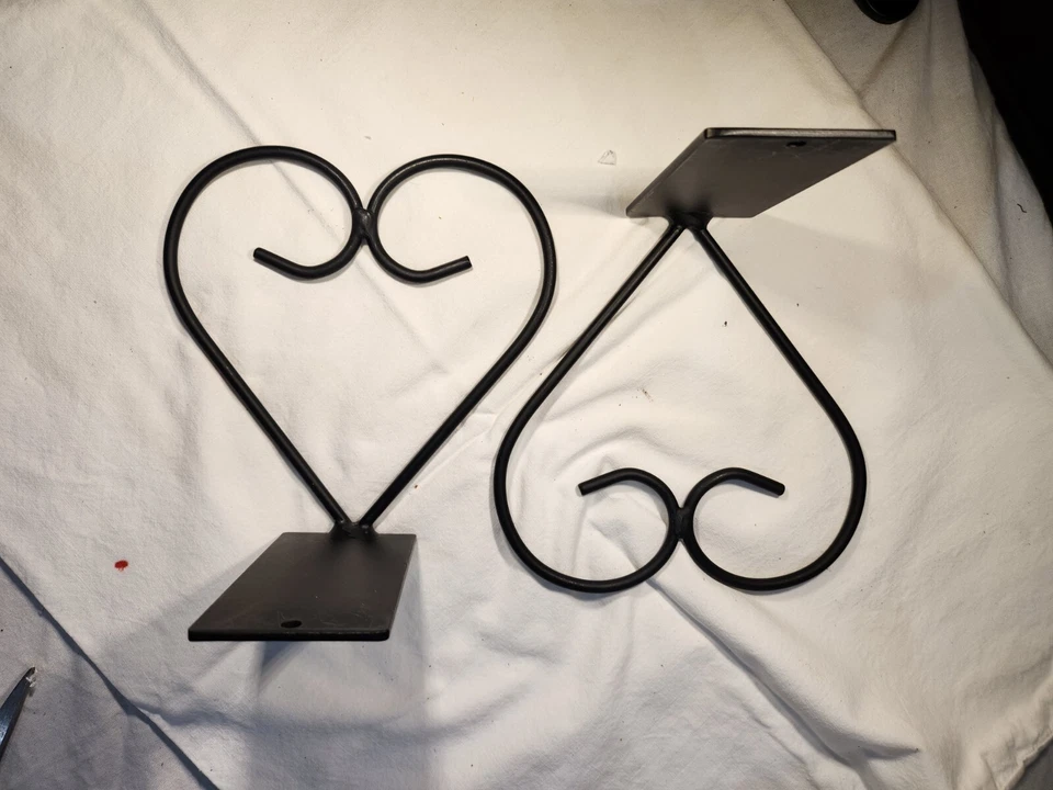 Extremos de libro de metal decorativos de corazón negro vintage ¡MIRA NUEVO! Foto 2 de 4