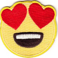 Emojis parche bordado planchado EMOJI OJOS CORAZÓN