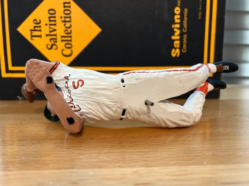 Brooks Robinson Signed Salvino Figurine & 8X10 JSA COA Photo Auto Autographed - Picture 12 of 20