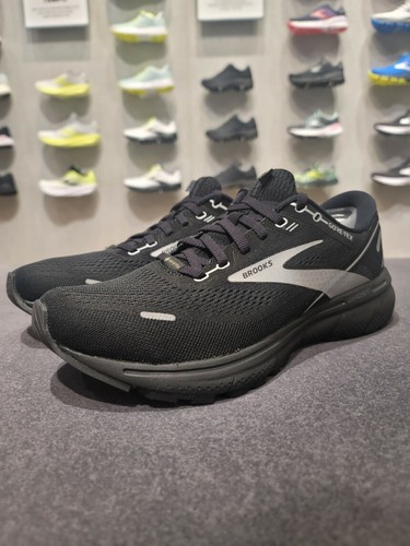 Black Running Shoes BX18K3C135 