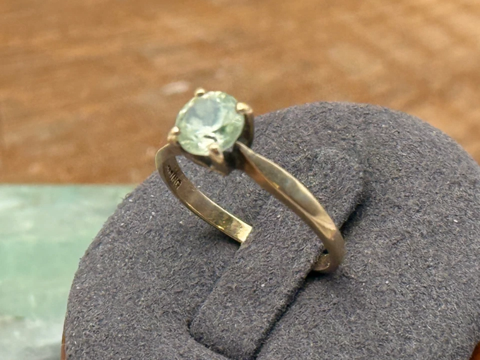 Anillo solitario de cóctel vintage de topacio azul de oro amarillo macizo de 10 quilates talla 7--1834,25 Foto 4 de 4