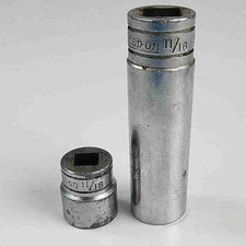 2x Snap-On Sockets 12 Point - 3/16" Drive - S-221