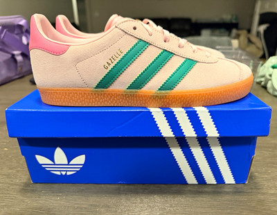 BRAND NEW adidas Originals Gazelle J pink and green Size 6Y/7.5W