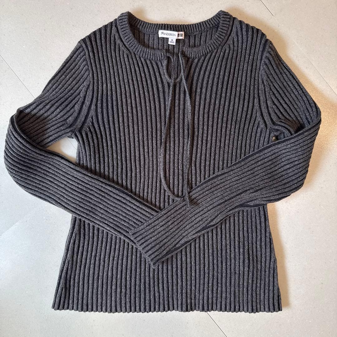 Uniglo x JW Anderson Women Top Ribbed Long Sleeve Sweater M Limited Edition VHTF