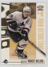 2002-03 Pacific Main Attractions Markus Naslund #19 0t2