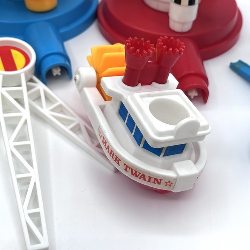 Lote de piezas de repuesto de juego de tren Disneyland 1986 de colección figuras paseos usado en excelente estado - Imagen 10 de 12