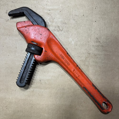 #ad Vintage Ridgid Pipe Wrench E 110 10quot; Offset Smooth Jaw Adjustable Made in USA $43.99