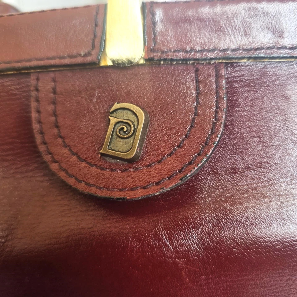 Pierre Cardin Leather Doctor’s Bag Red Burgundy Handbag Vintage 60s - Image 4 of 4