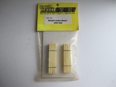 Model Railstuff HO 141 Banded Lumber Stack Plain Ends (Pack of 2) Echtholz, 1:87
