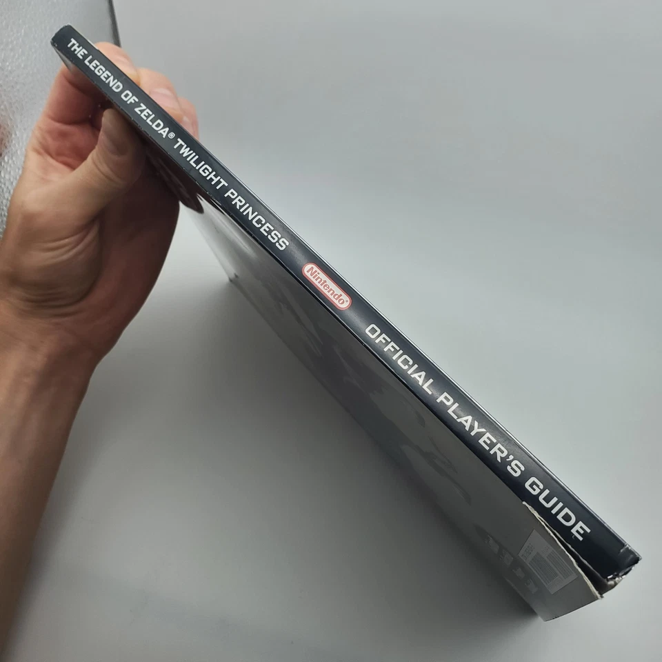 Zelda Twilight Princess Official Nintendo Power Player's Guide With Poster - Image 3 of 4