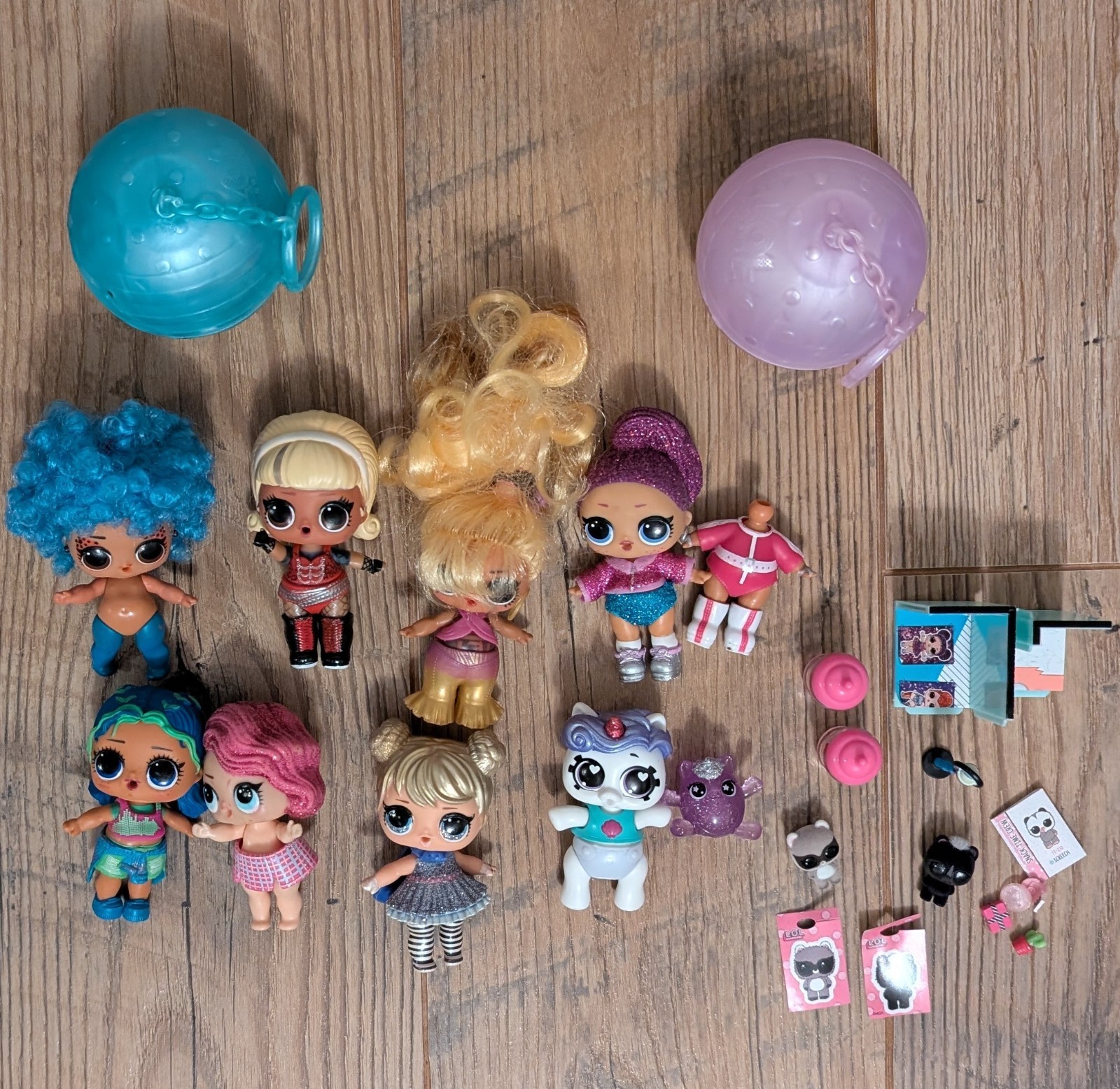 LOL SURPRISE lot, bundle of mini dolls, pets, clothes & acce